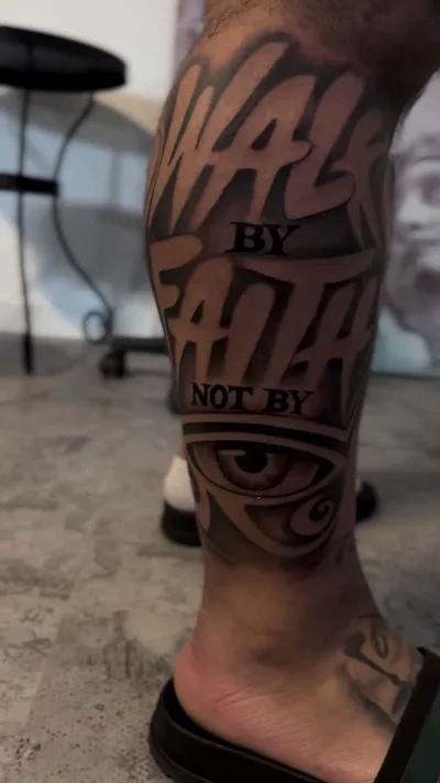 Lettering Tattoo Hamburg - Walk by Faith Wade